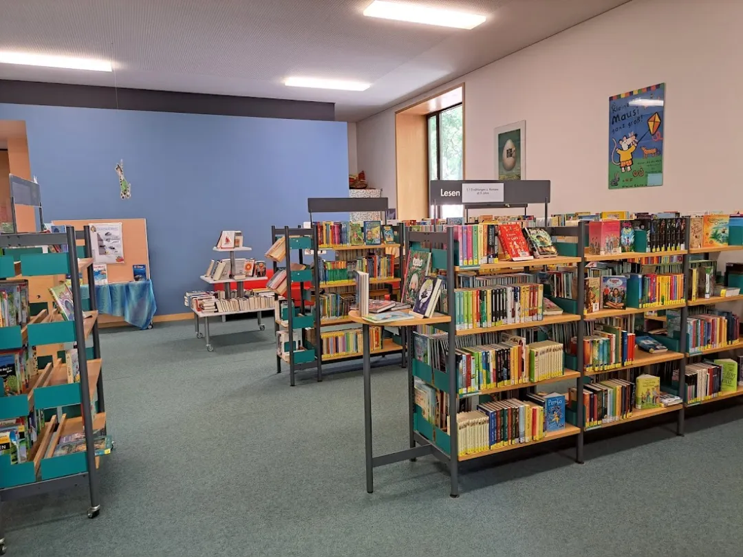 Eberhard-Alexander-Burgh-Bibliothek in Charlottenburg-Wilmersdorf – Foto 3