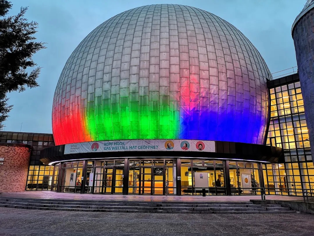 Zeiss-Großplanetarium Kino – Foto 4