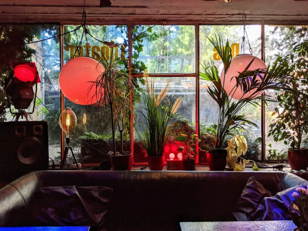 Acker Stadt Palast – Foto 6