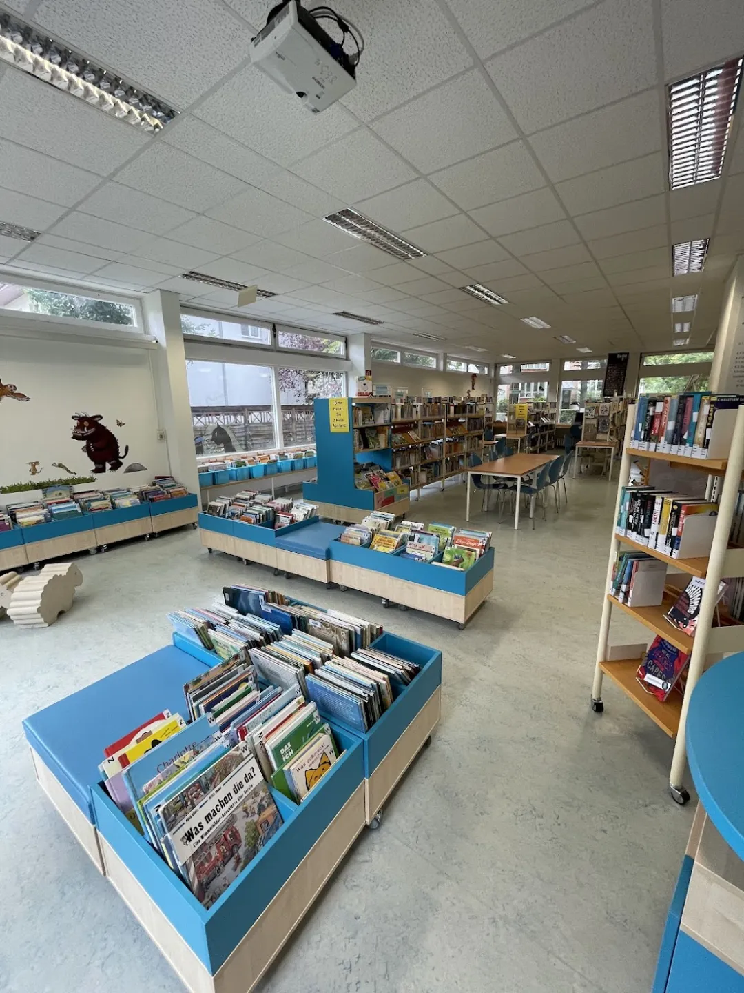 Stadtteilbibliothek Lankwitz in Steglitz-Zehlendorf – Foto 5