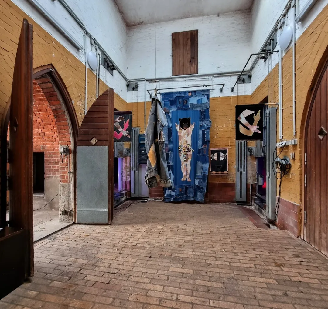 Bärenzwinger in Mitte – Foto 5