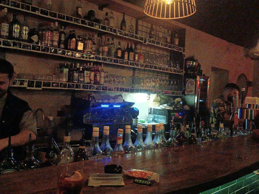 Simon‘s Bar – Foto 4