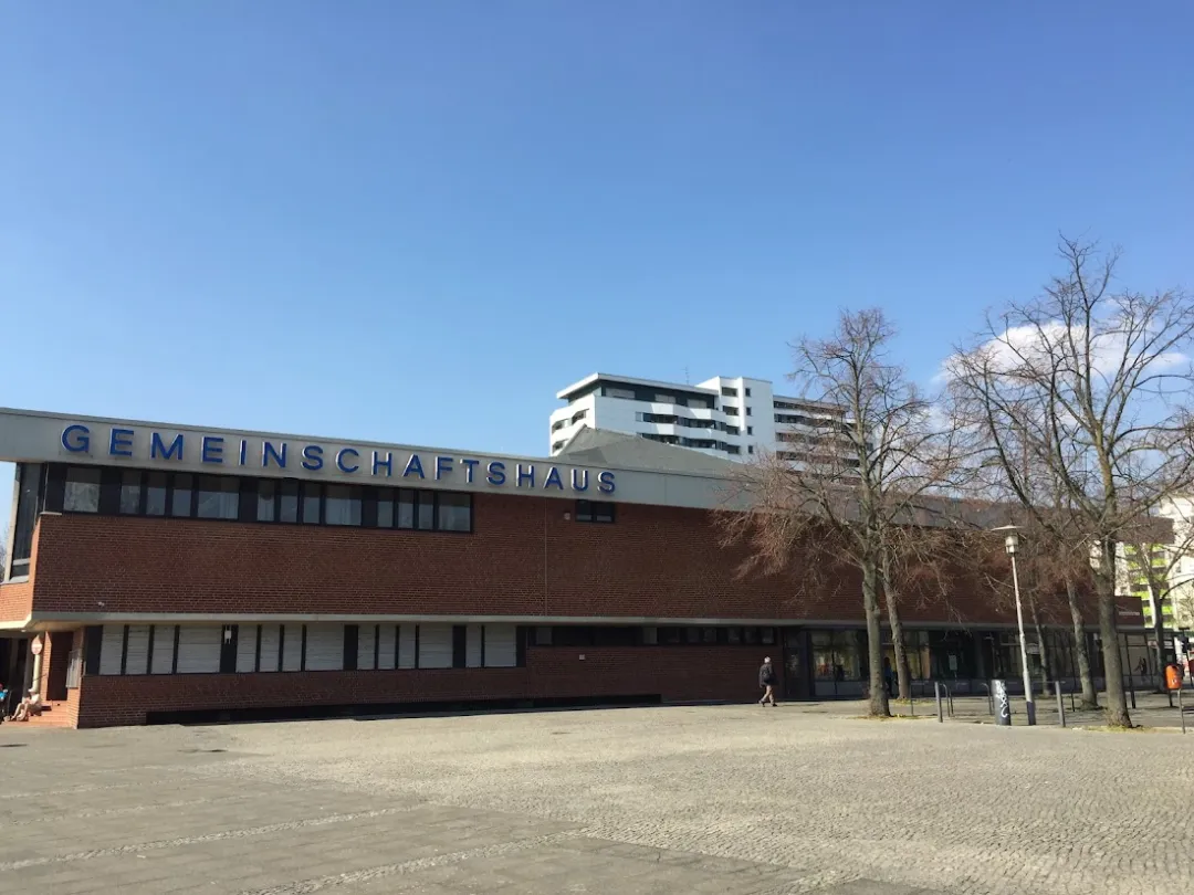 Gemeinschaftshaus Gropiusstadt in Neukölln – Foto 2