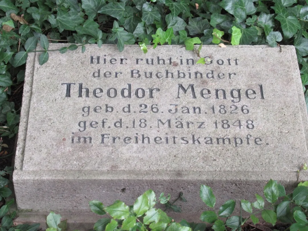 Friedhof der Märzgefallenen – Foto 4