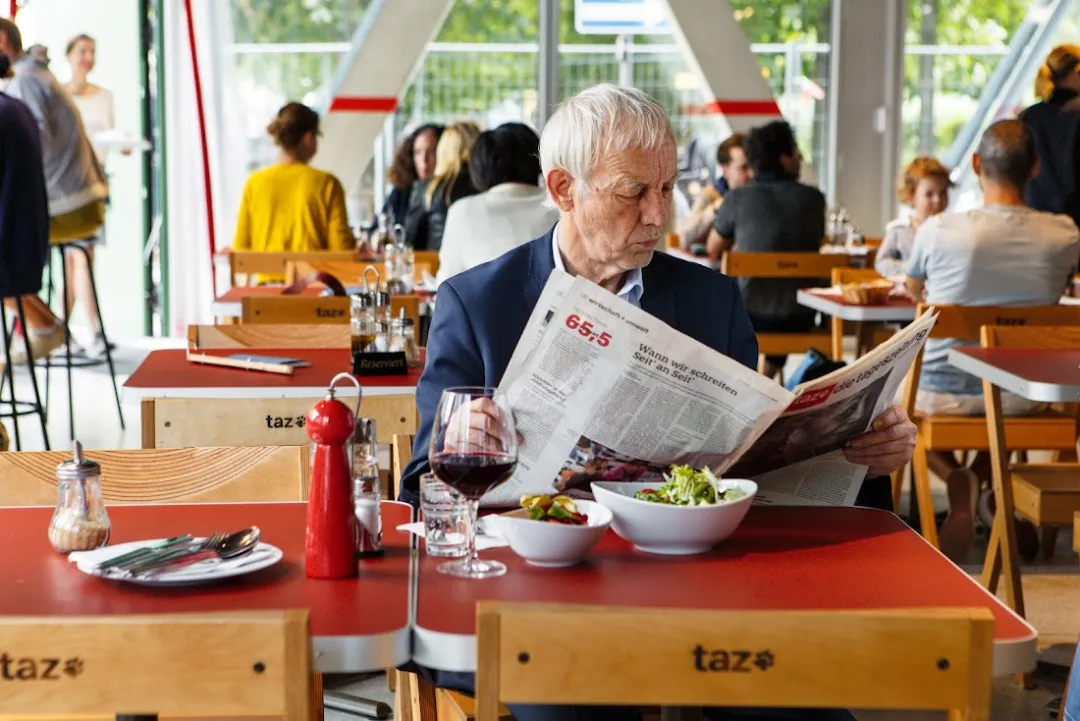 taz Kantine – Foto 3