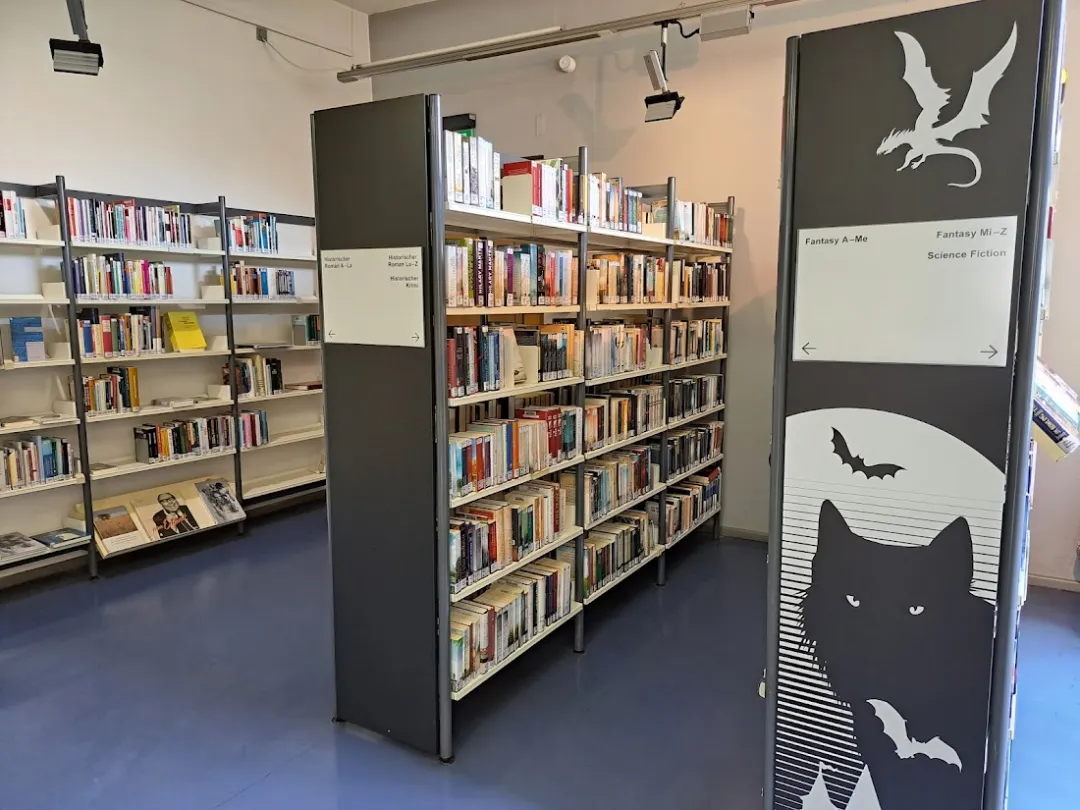 Philipp-Schaeffer-Bibliothek in Mitte – Foto 4
