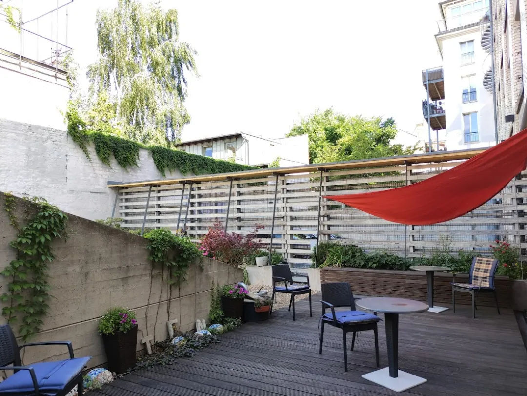 Philipp-Schaeffer-Bibliothek in Mitte – Foto 1