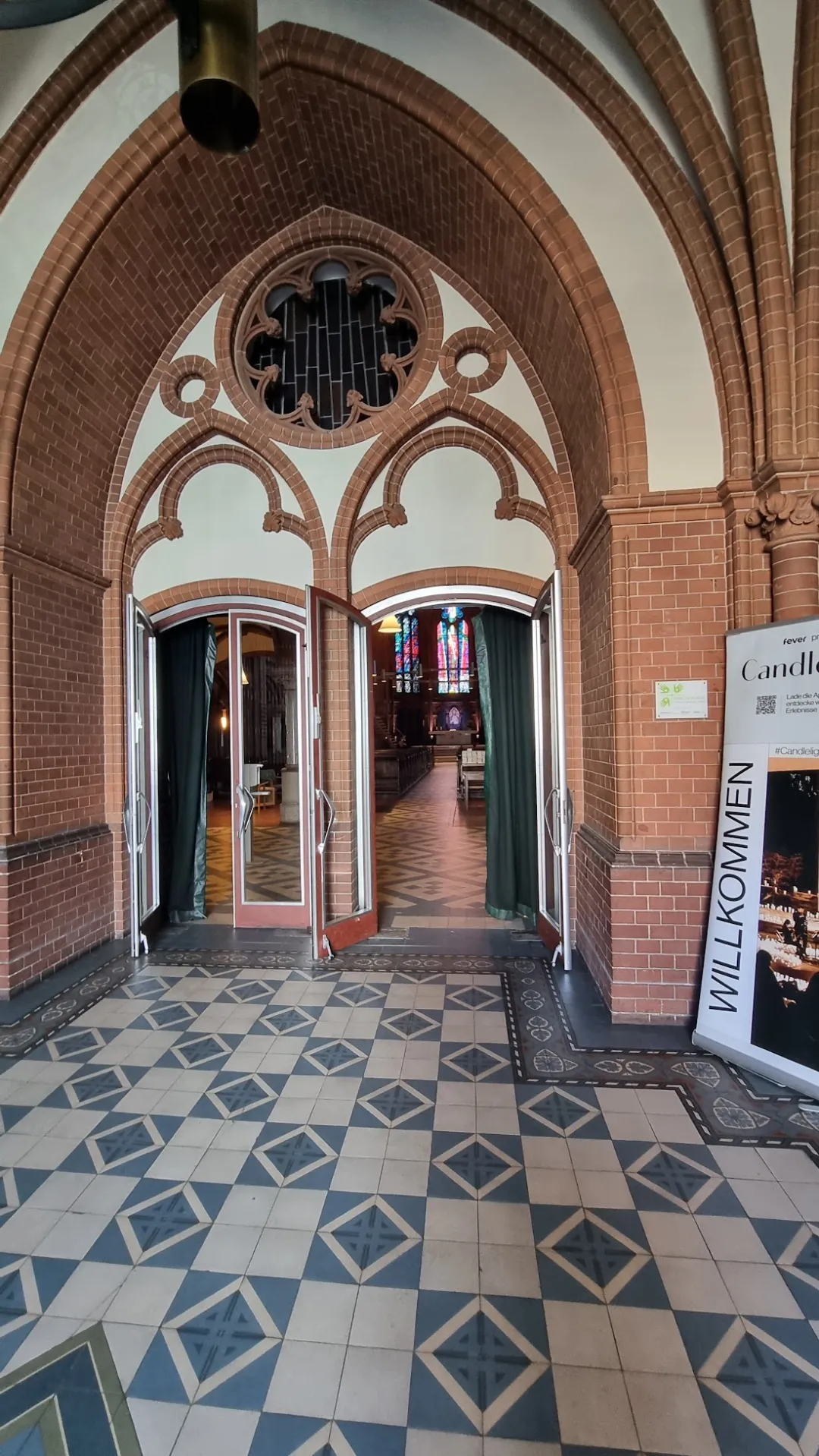 Apostel-Paulus-Kirche – Foto 4