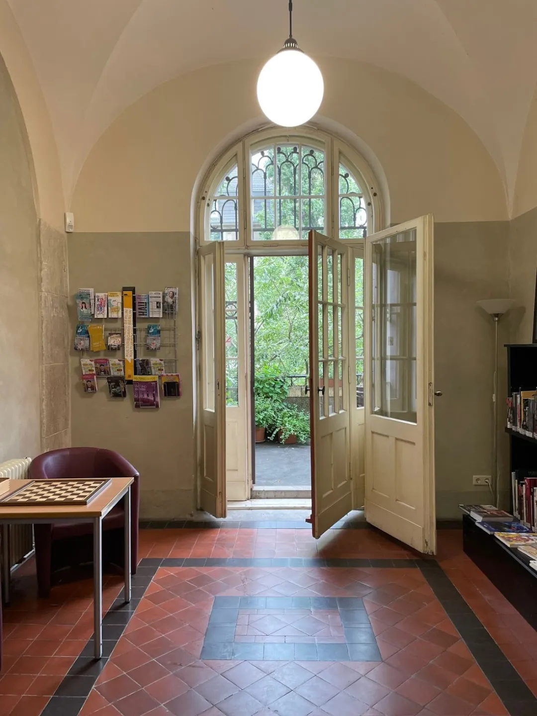 Janusz- Korczak-Bibliothek in Pankow – Foto 2
