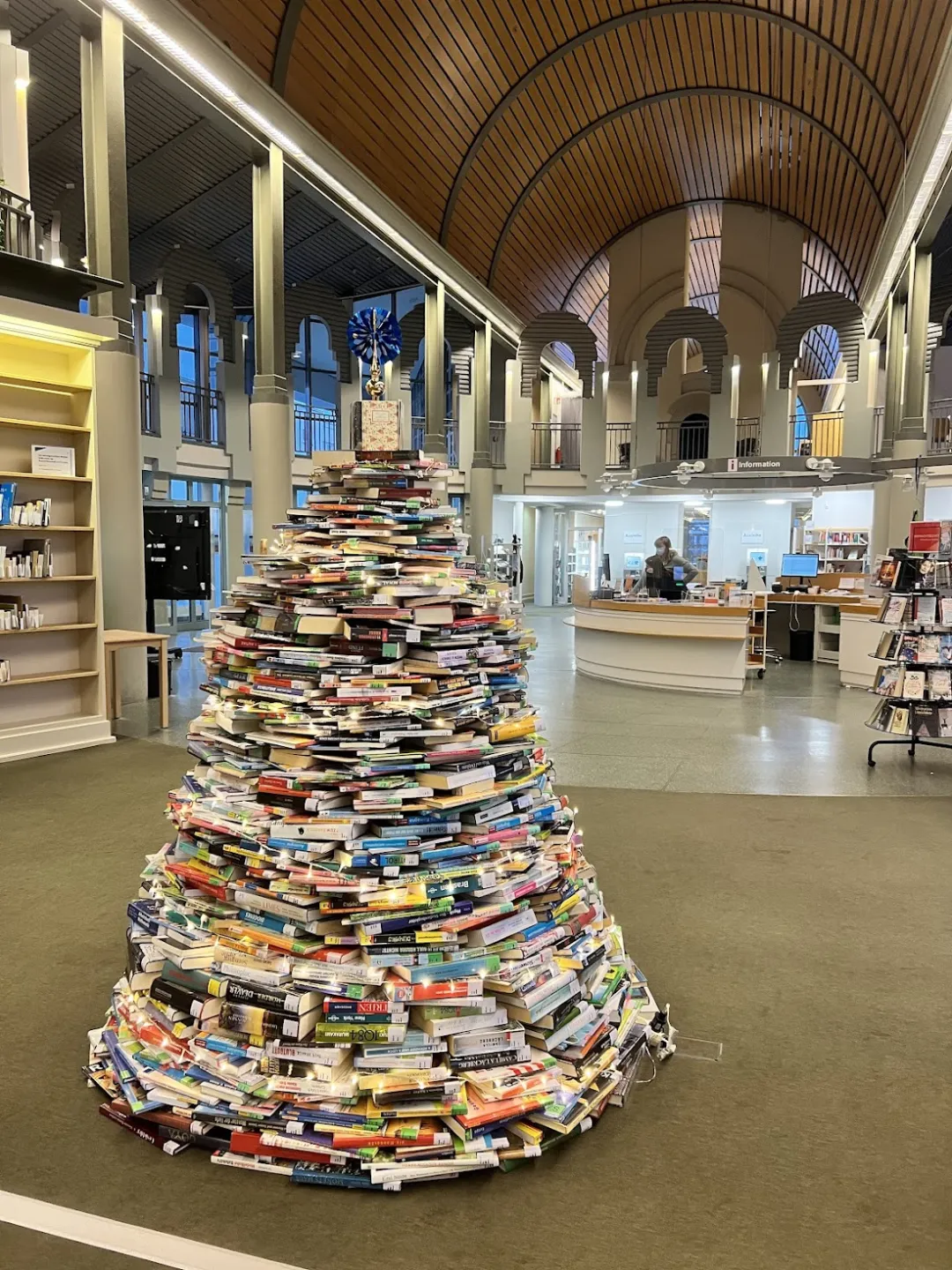 Humboldt-Bibliothek – Foto 4