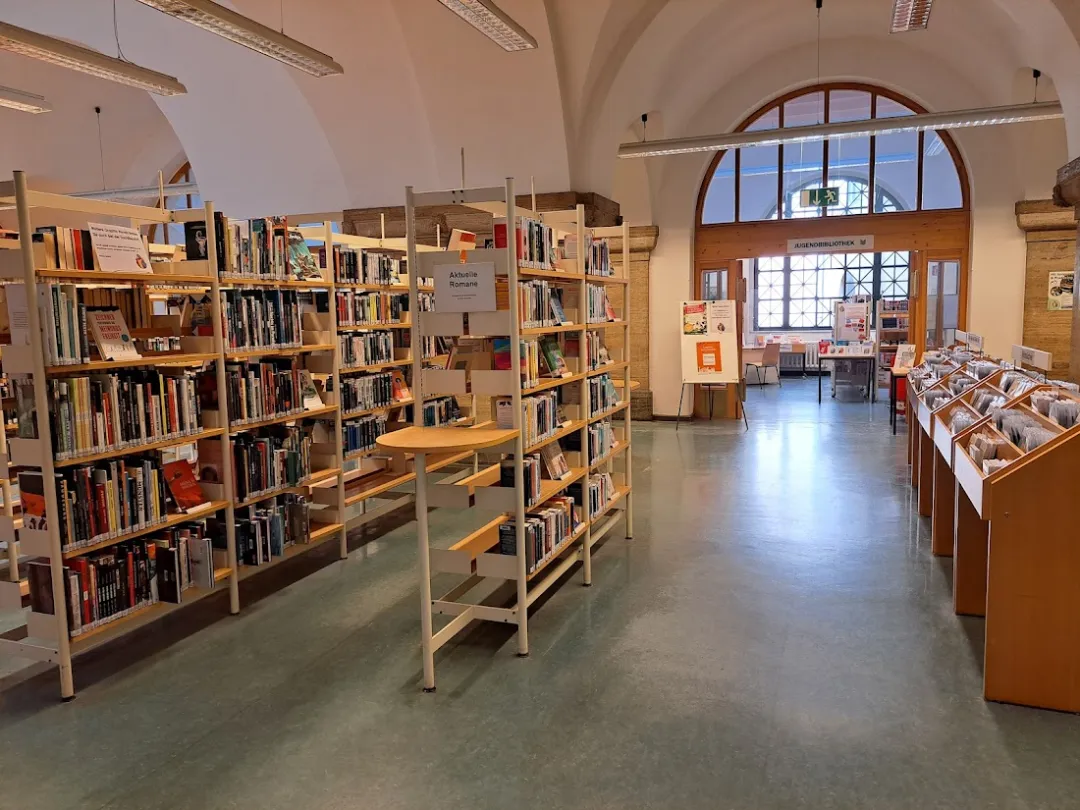Heinrich-Schulz- Bibliothek in Charlottenburg-Wilmersdorf – Foto 2