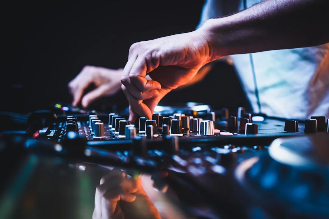 DJ WORKSHOP (BEGINNERS) — dayt