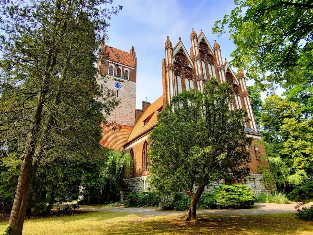Königin-Luise-Kirche Waidmannslust – Foto 5
