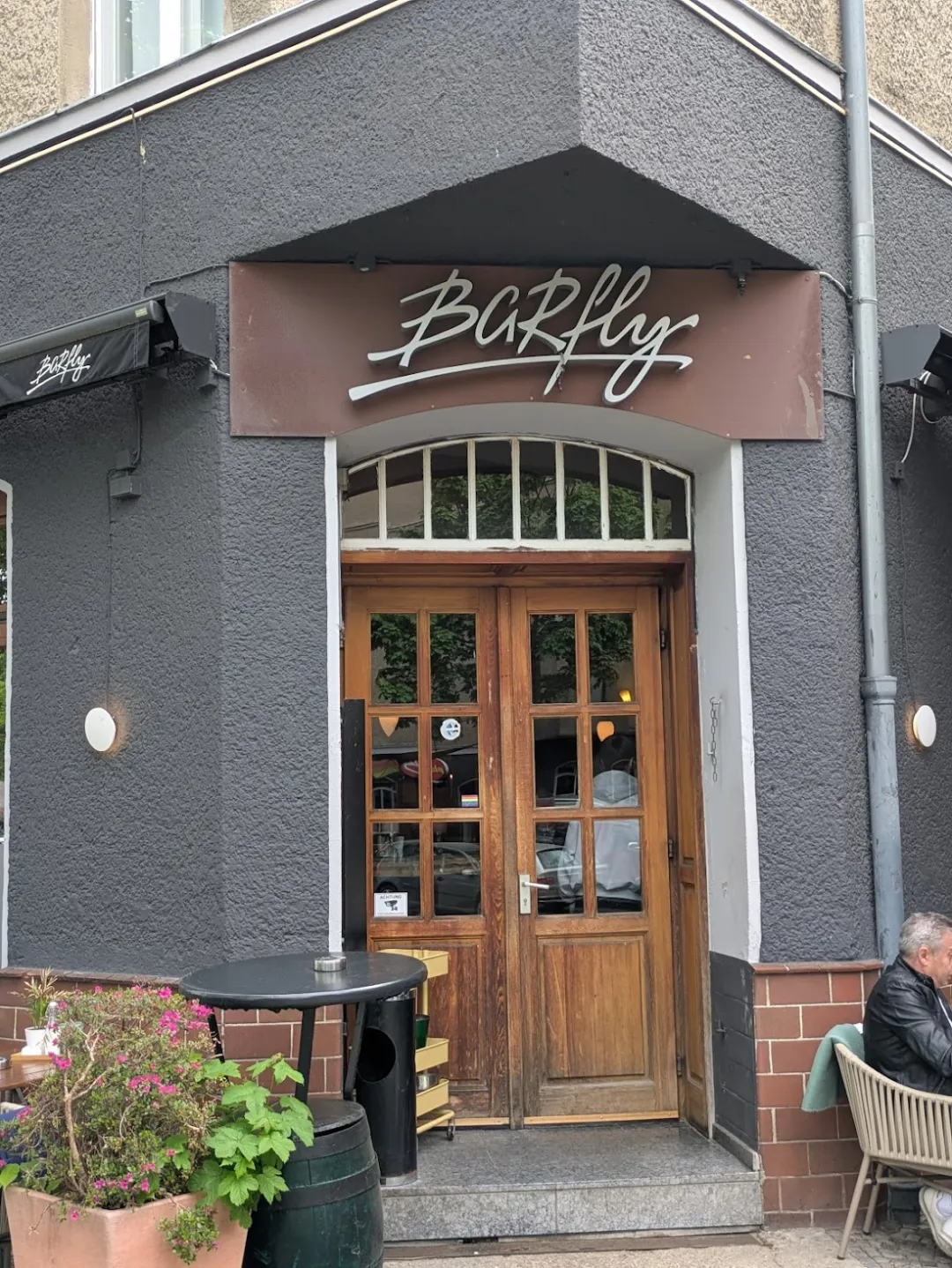 Café Barfly – Foto 2