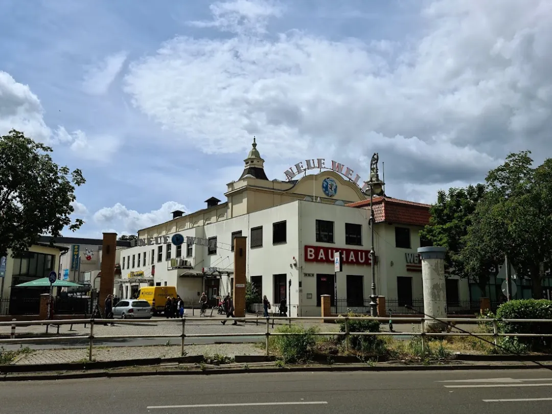 Huxleys Neue Welt – Foto 3
