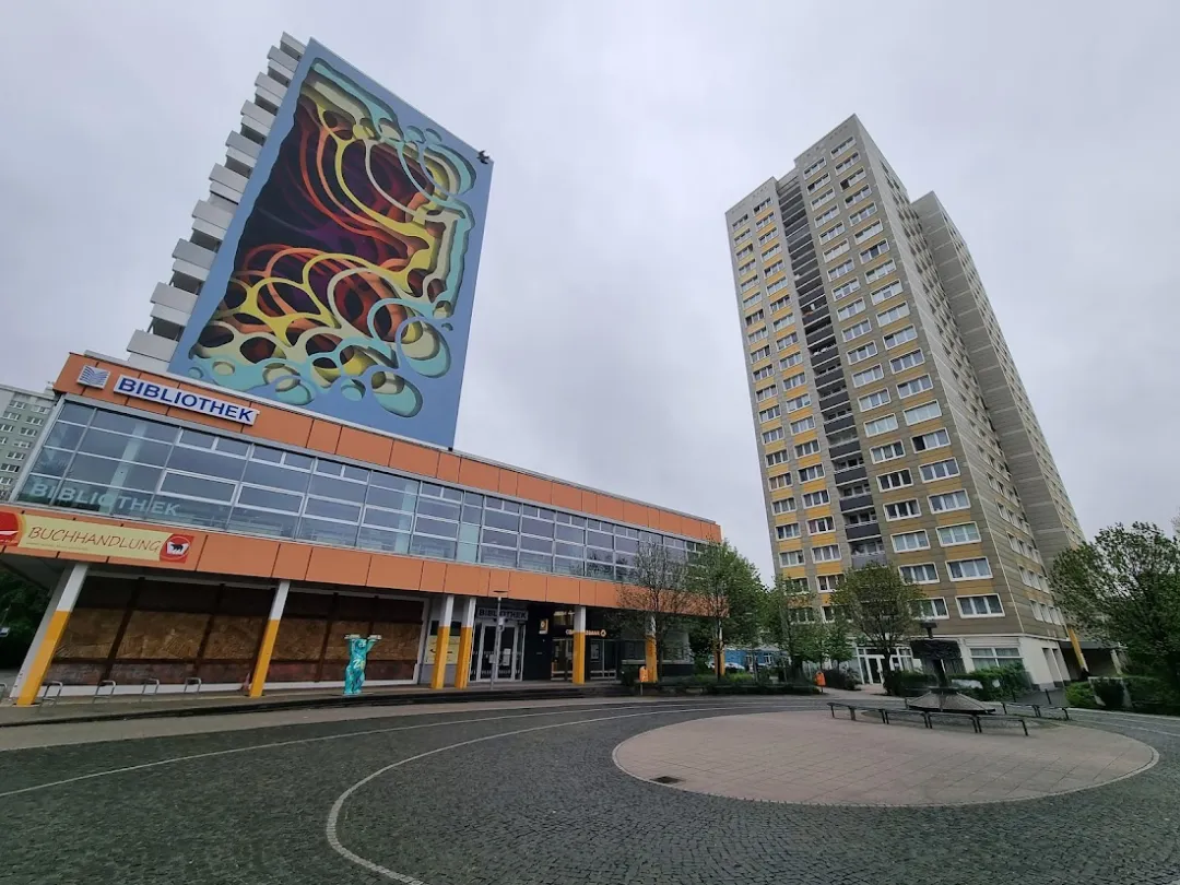 Bodo-Uhse-Bibliothek in Lichtenberg – Foto 6