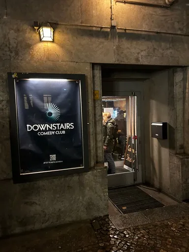 Downstairs Comedy Club – Foto 4